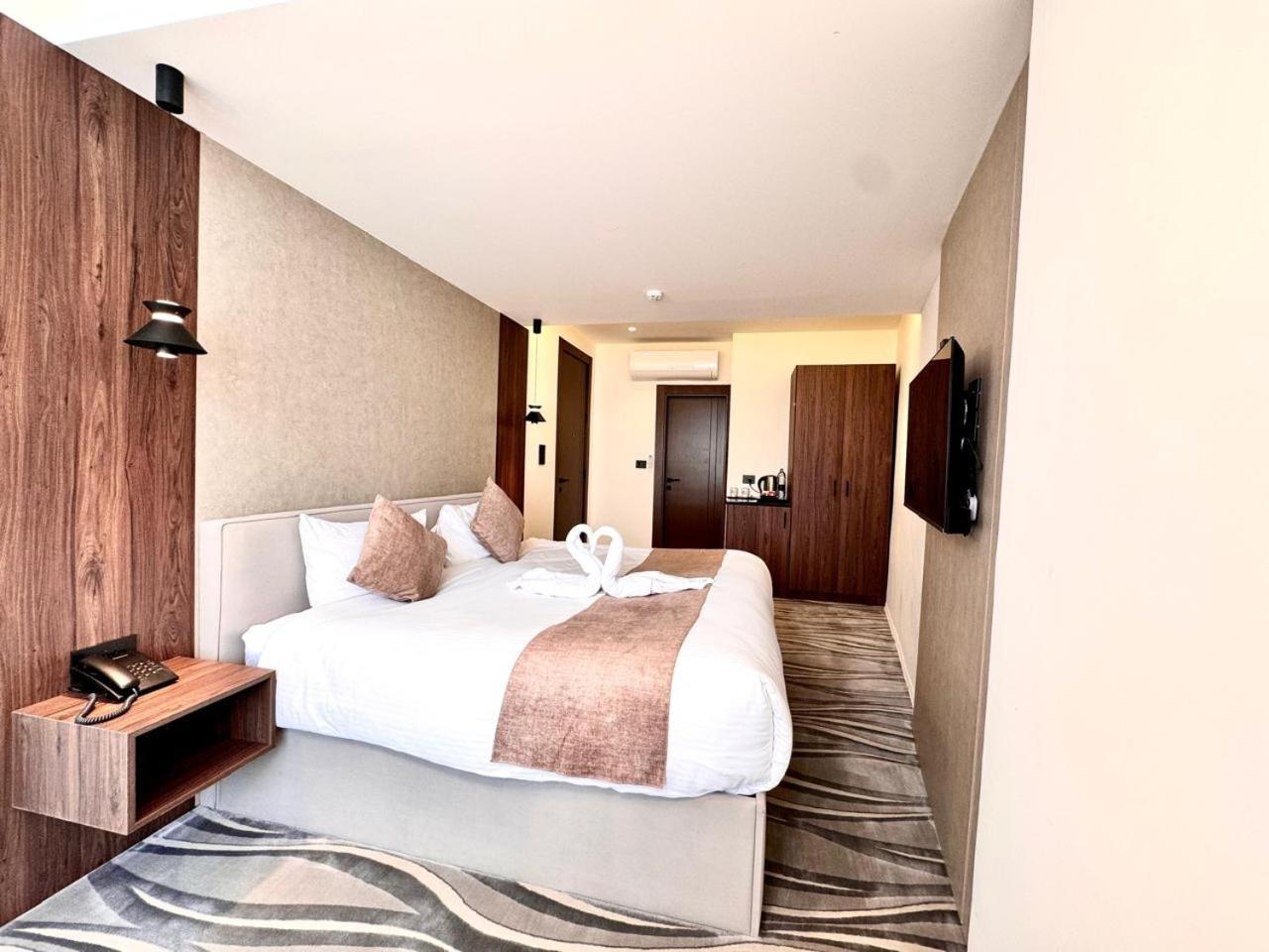 New Merryland Hotel Amman Exterior foto